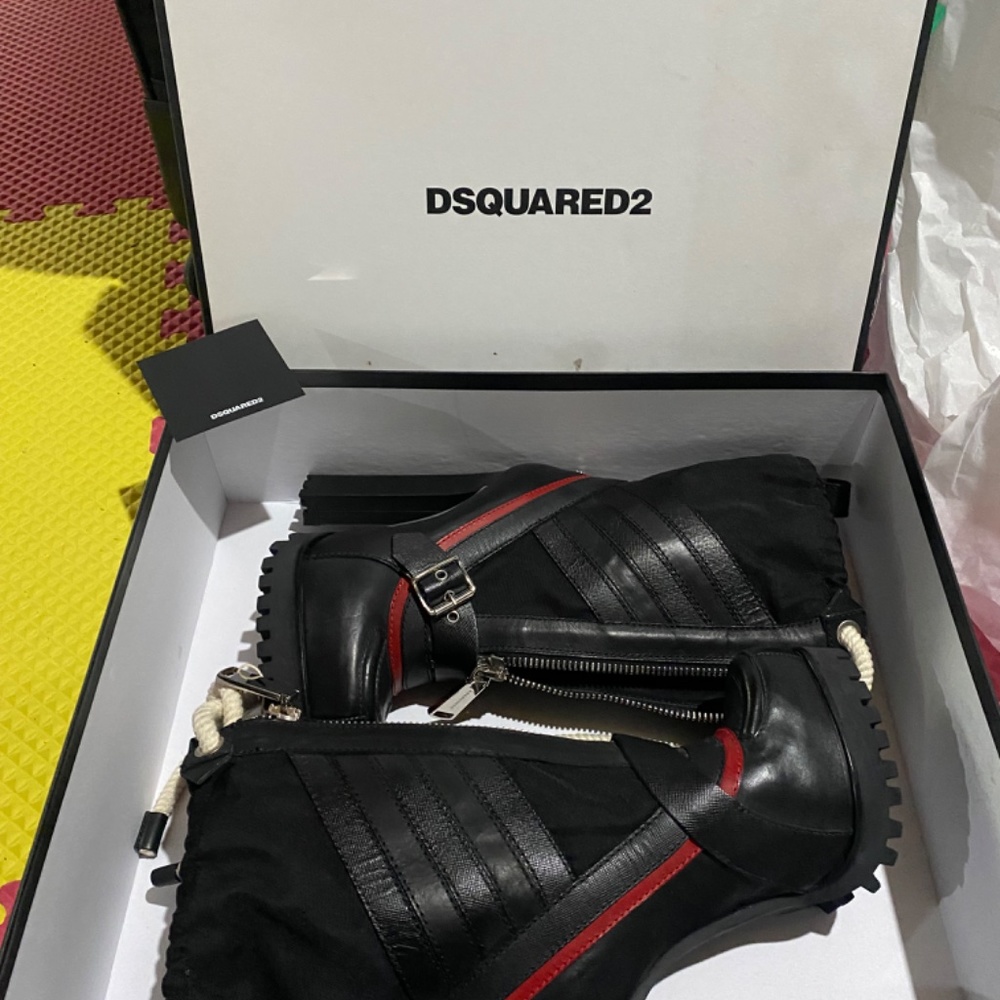 Dsquared Ankle Boots - Picture 6 of 11